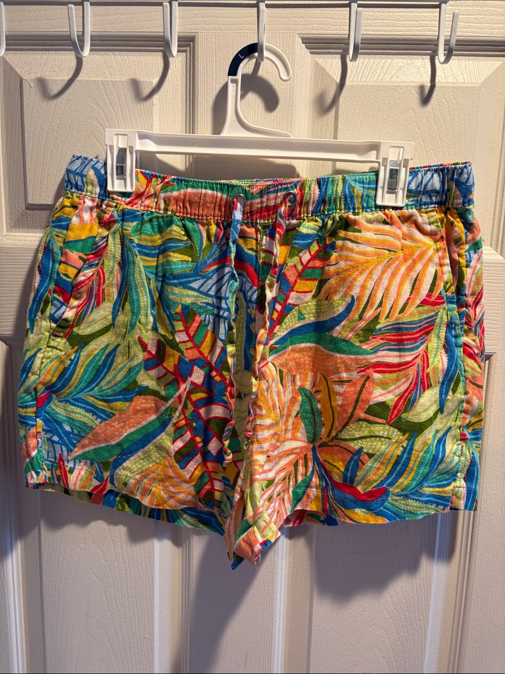 C&C California Multicolor linen Tropical Print Bermuda Shorts